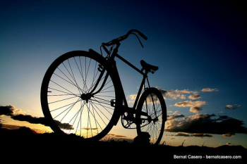 Silhouette of a bicycle
